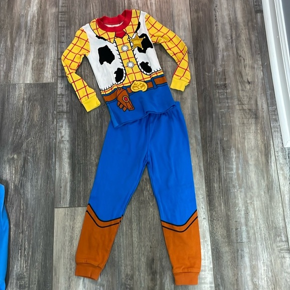 Disney Woody Toy Story pajama set size 4 - Picture 1 of 7